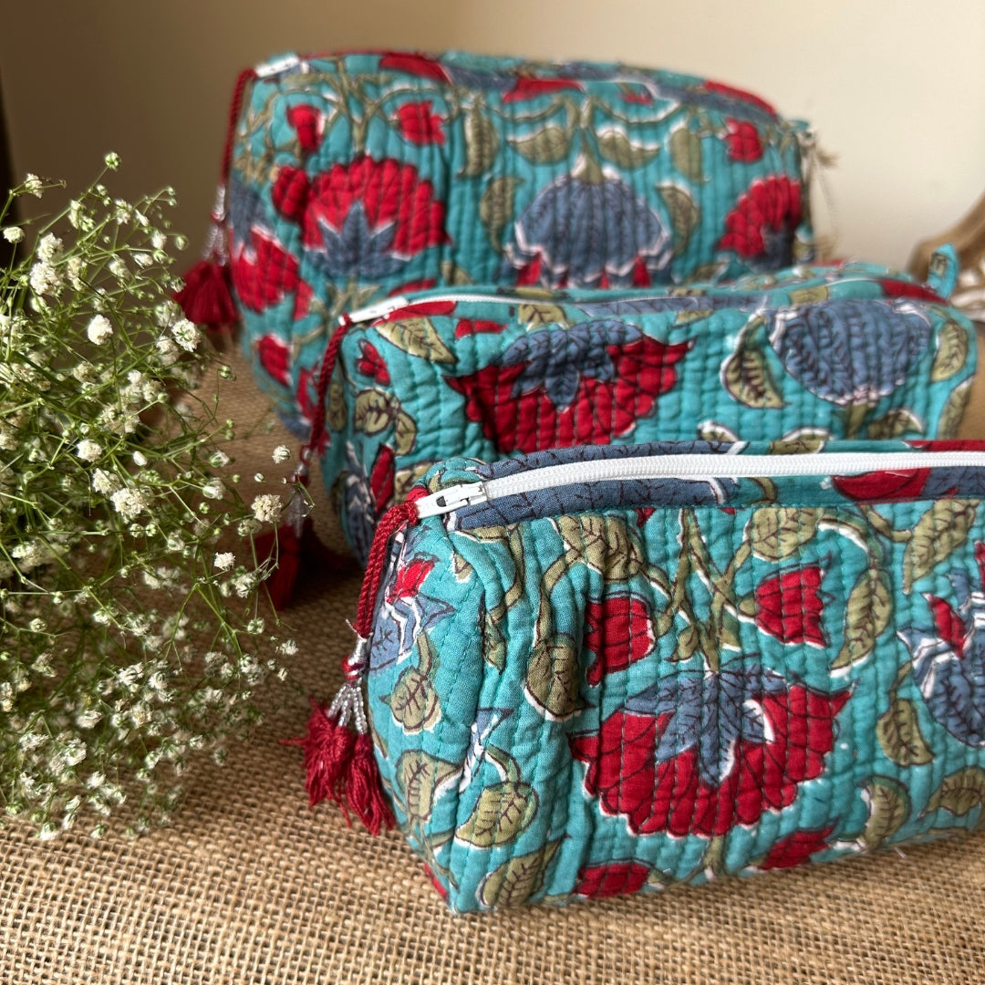 Green Red Flowers Toiletry Kit