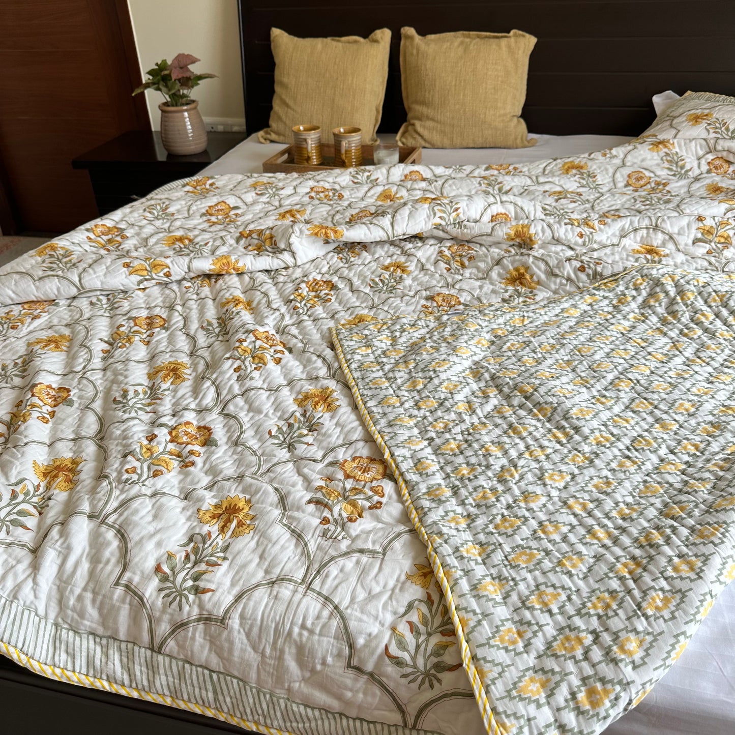Yellow Jaal Double Quilt