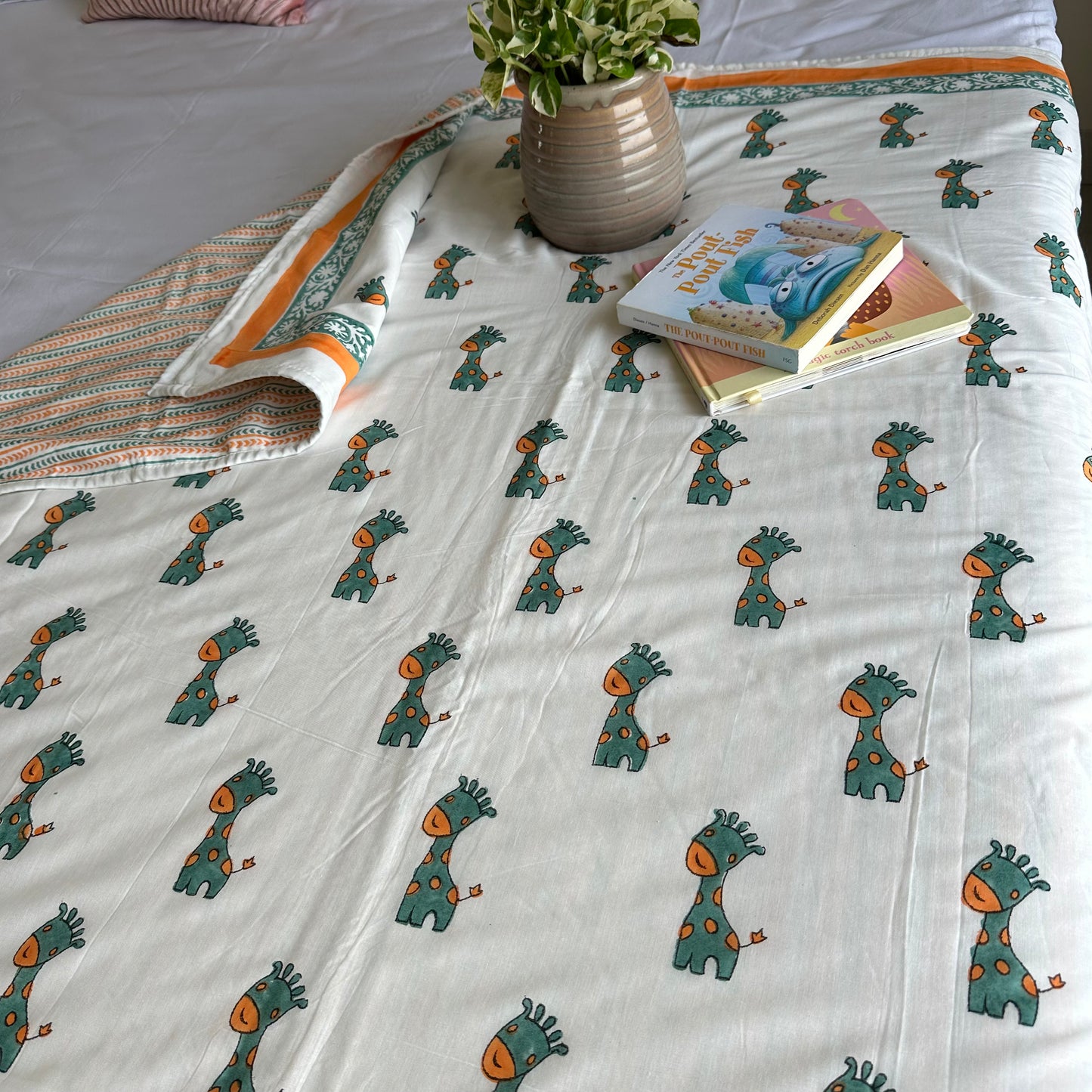 Green Giraffe Single Dohar