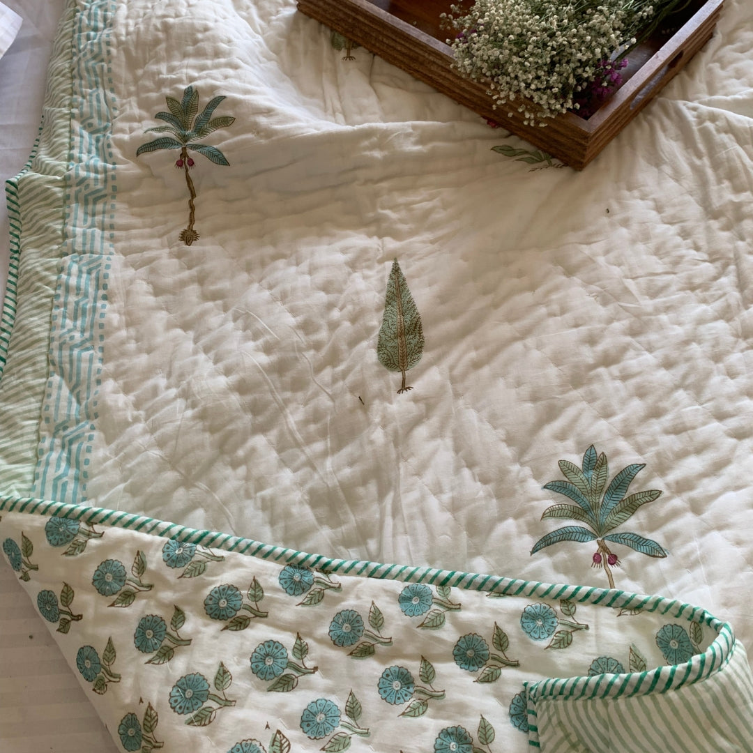 Blue Daisy Single Quilt