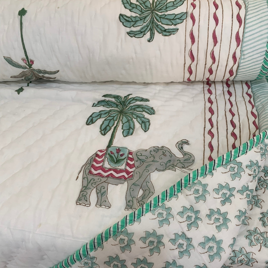 Palms & Elephants Single Quilt